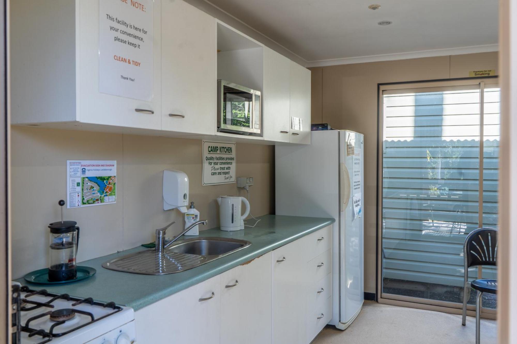Landsborough Holiday Park Exterior foto