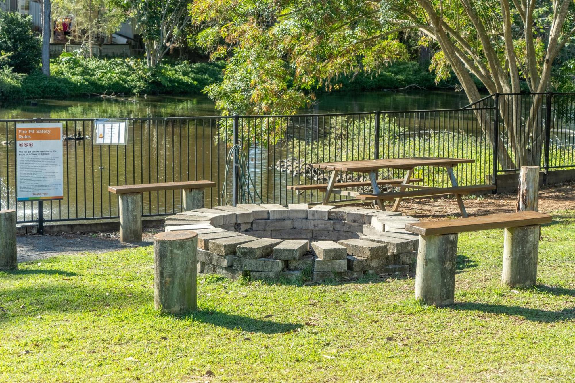 Landsborough Holiday Park Exterior foto